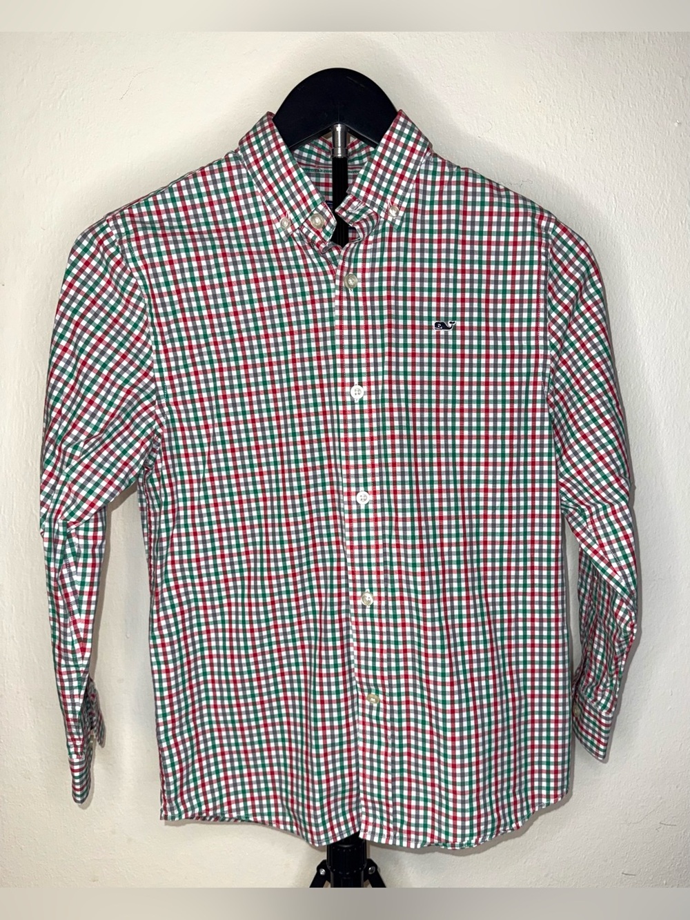 Vineyard Vines boys Red and Green Gingham Button-Down Whale Shirt, size 8/10